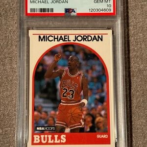 1989 Hoops Michael Jordan #200 PSA 10 Chicago Bulls